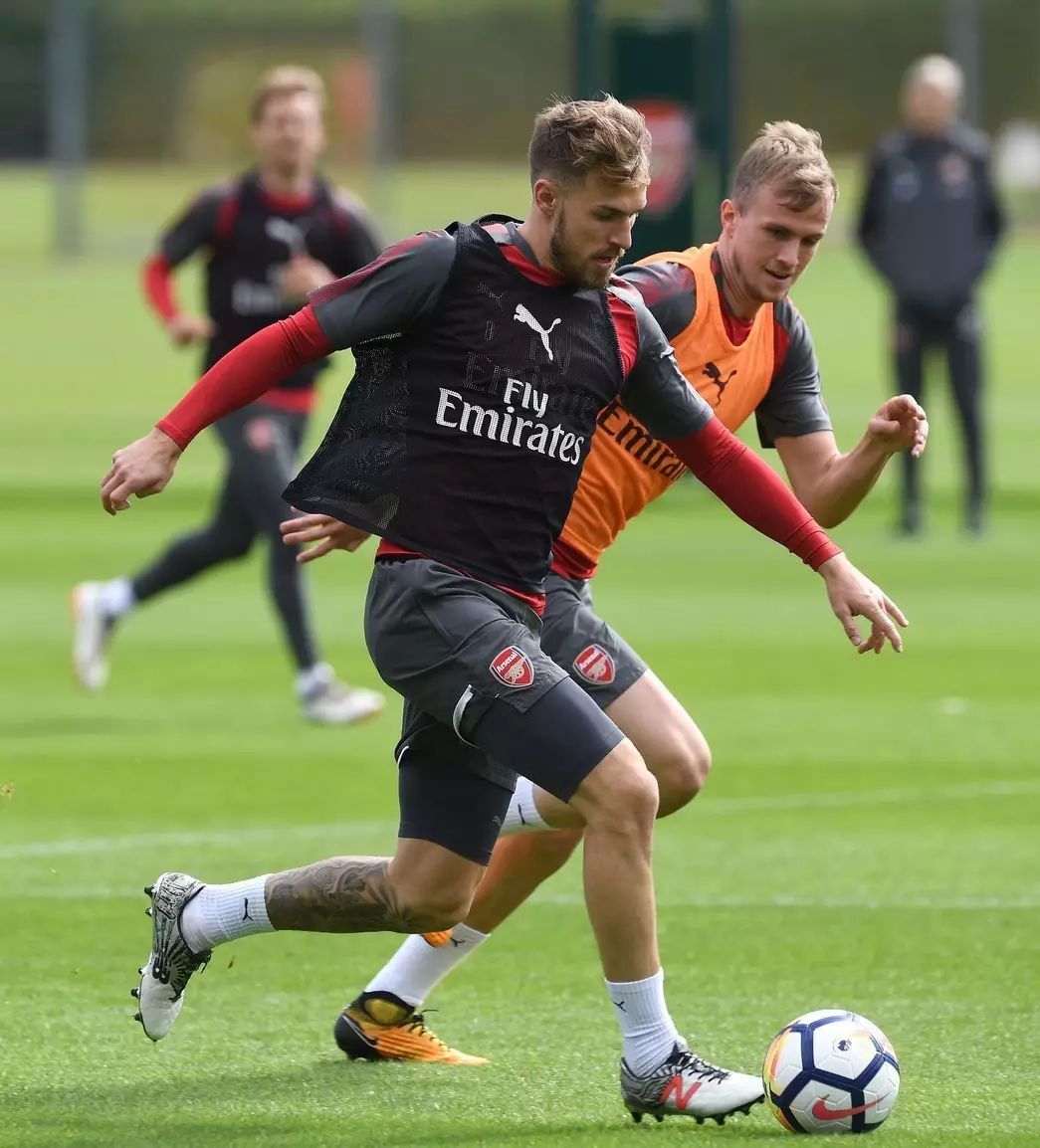 包含贝尔法斯特枪手客场不敌蓝军,保级局势严峻的词条 包含贝尔法斯特枪手客场不敌蓝军,保级局势严峻的词条