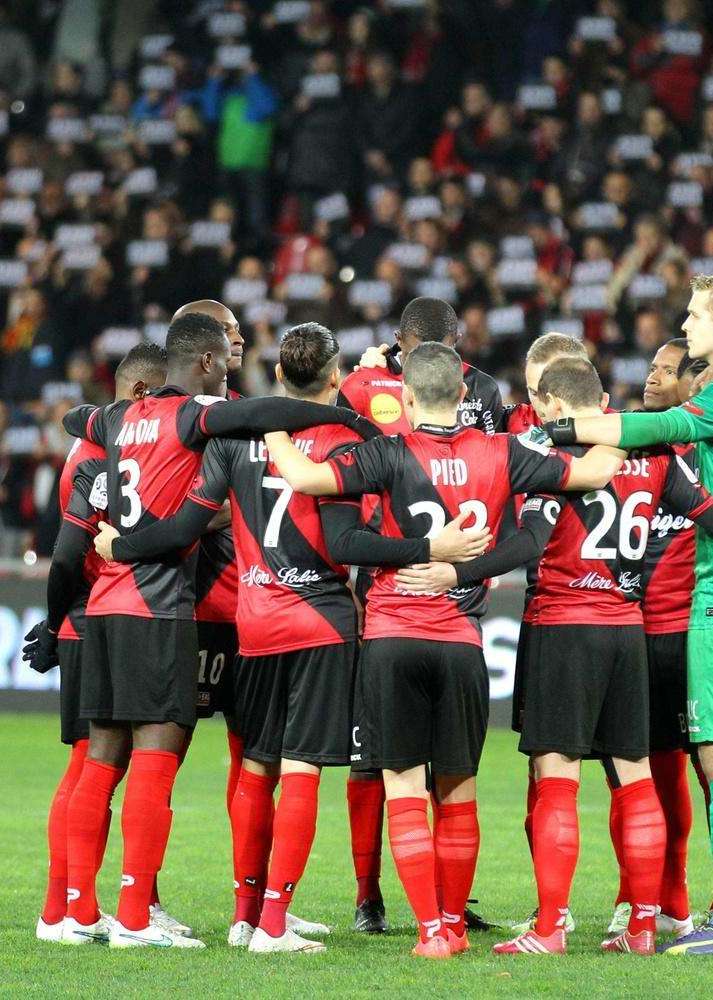 开云电竞-圣埃蒂安绝杀对手，重回胜利轨道(圣埃蒂安绝杀对手,重回胜利轨道了吗)